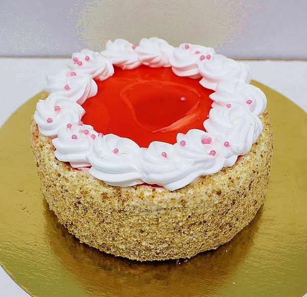 Клубничное чудо 700гр торт Хэлла